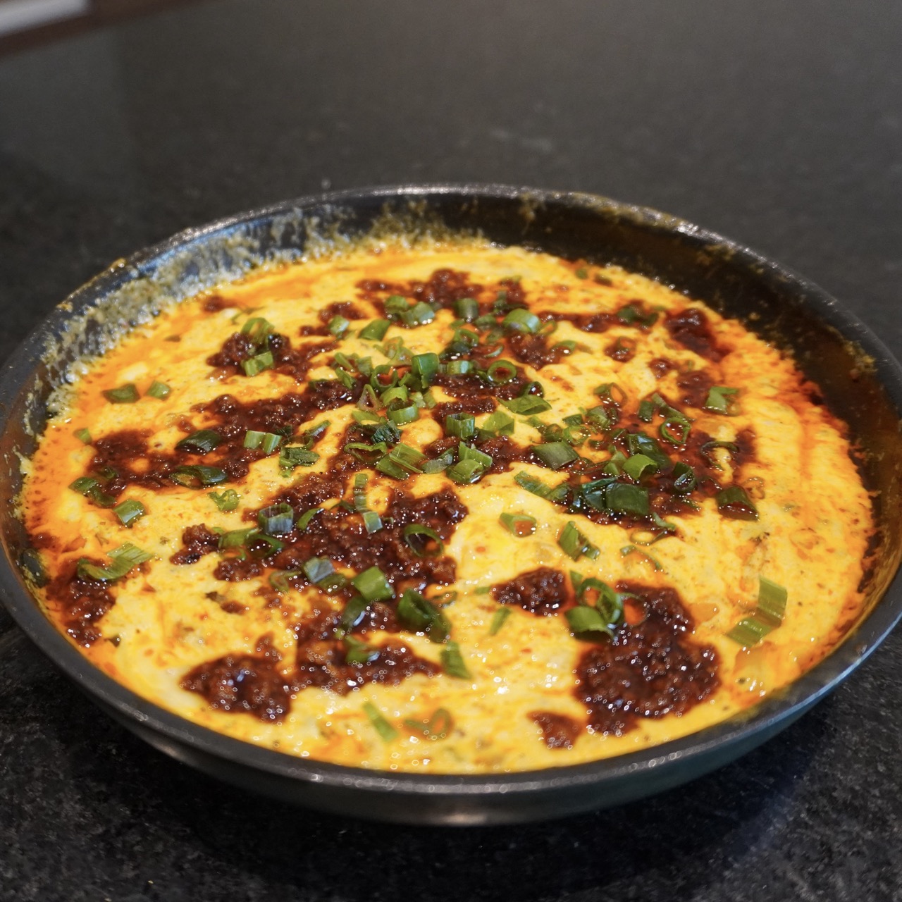 Queso Fundido con Chorizo